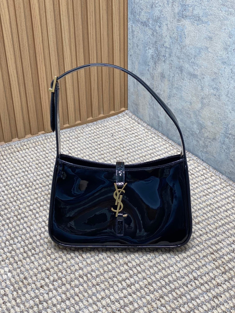 Y51 hobo bags